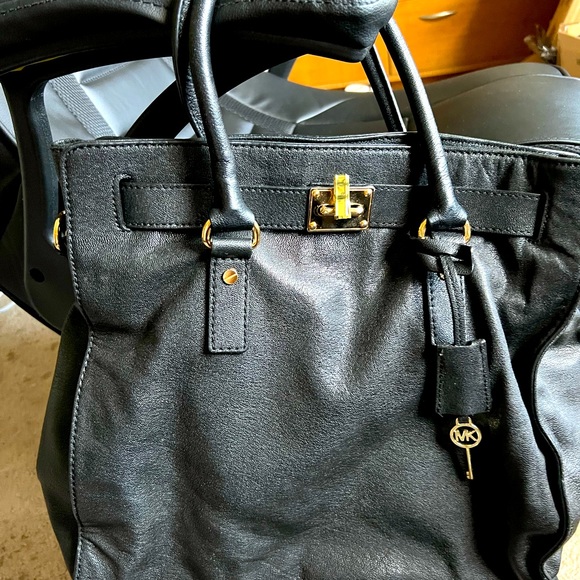 Black Michael Kors hobo bag - Picture 12 of 12